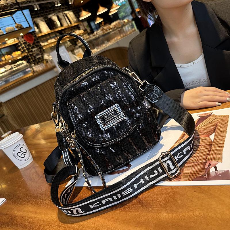 

Рюкзак в стиле вестерн с пайетками: Модная высококачественная маленькая сумка из натуральной кожи 2023 года, универсальный и трендовый женский рюкзак. чёрный