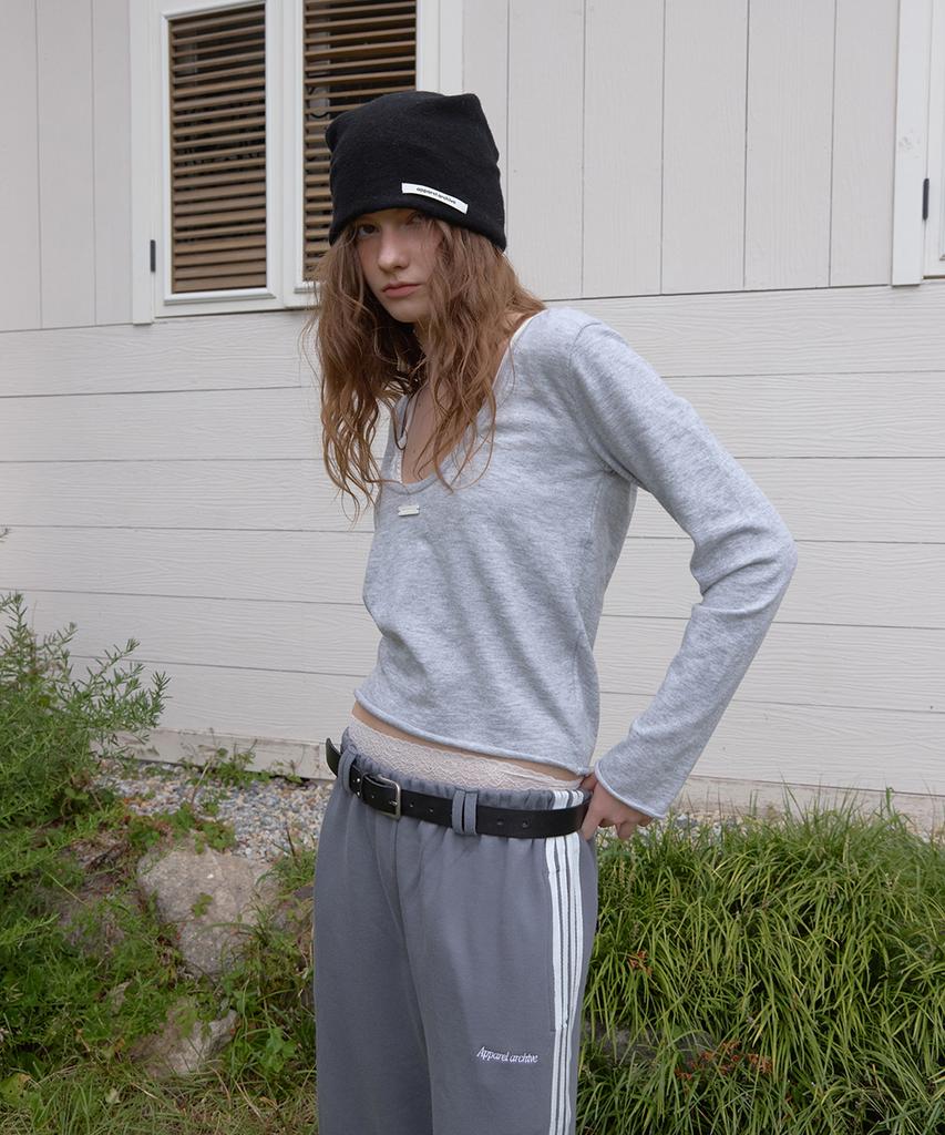 APPAREL ARCHIVE Ross Deep U-Neck Knit - Gray