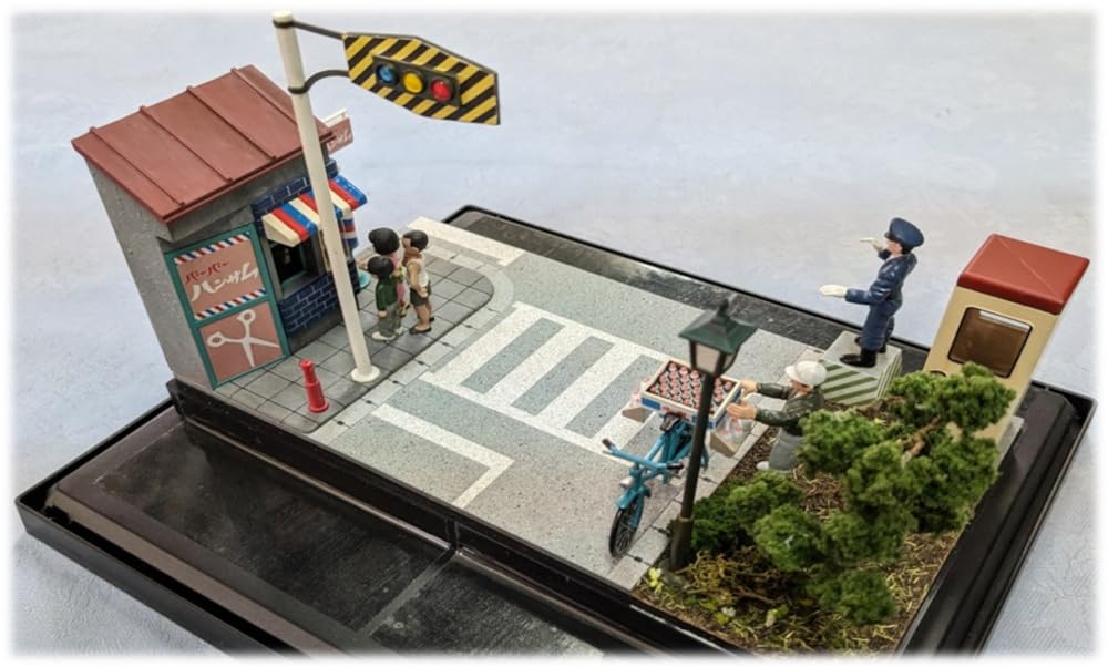 Micro Ace Scenic Spot Series 19 Street Corner Plastic Model 1/32 No.