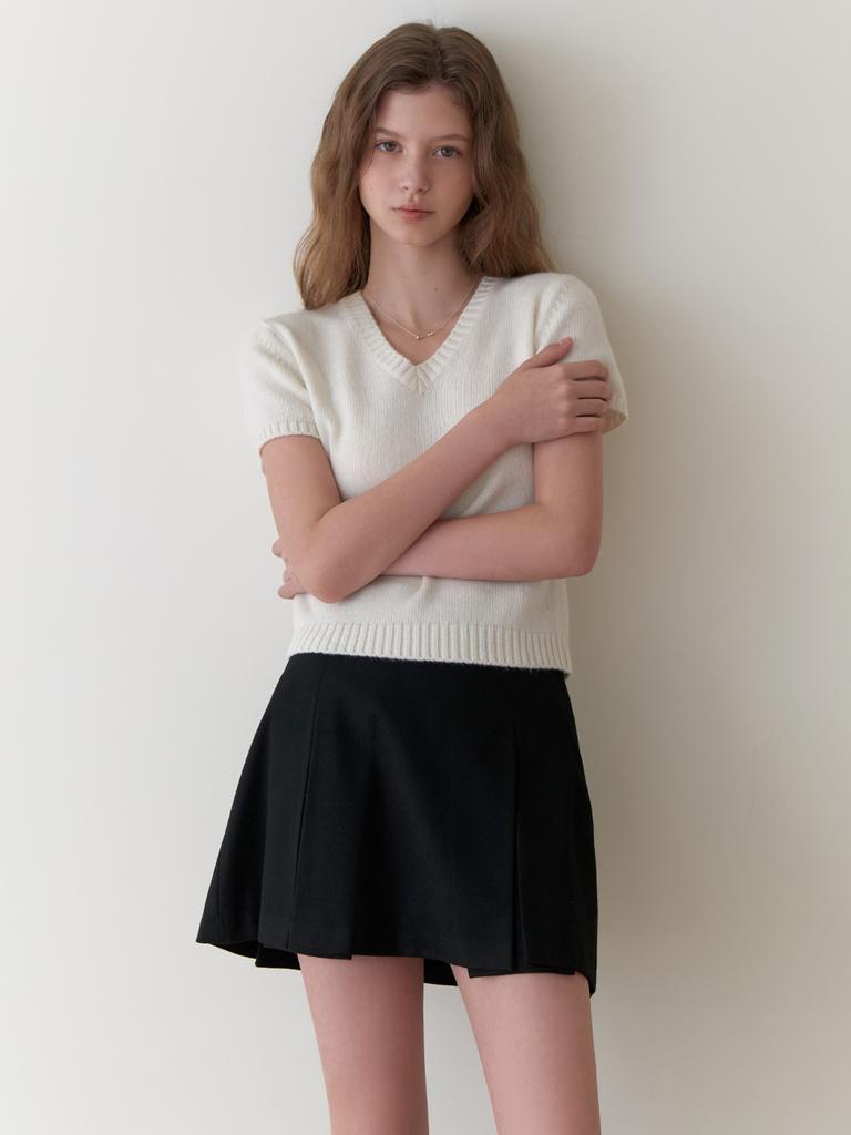 Liel Fav Half V Knit (Ivory)