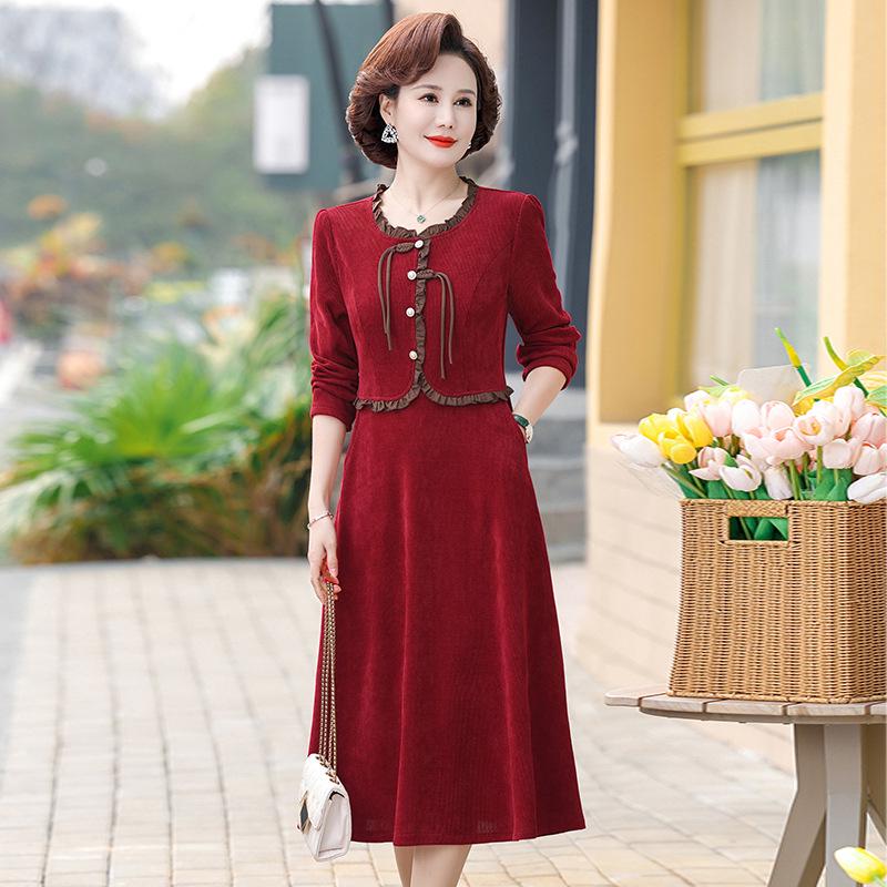 

2026 Chinese Style Faux Two-Piece Spring Dress for Middle-Aged & Elderly Women 4XL (135-145 jin) красный
