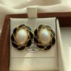 Black and White Contrasting Geometric Pearl Stud Earrings Enamel Drip Glaze Court Retro Noble Light Luxury Atmosphere Earrings Women