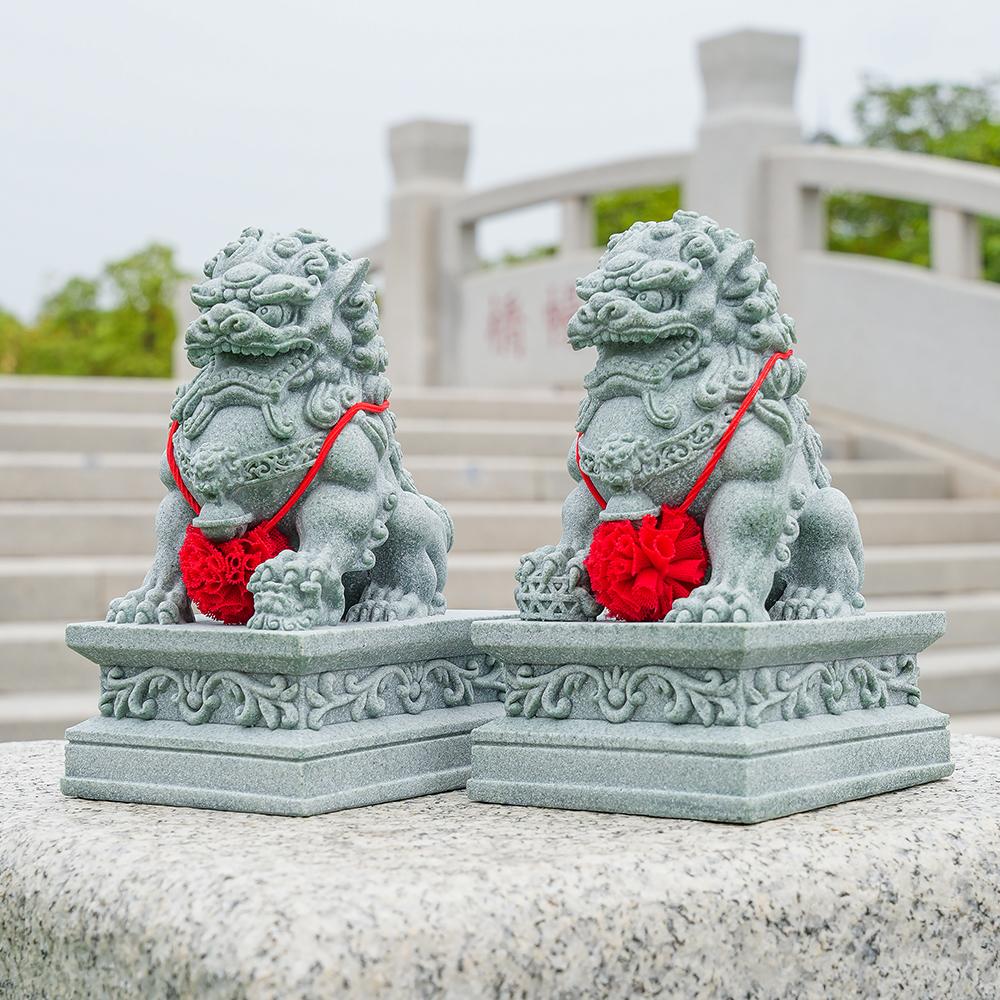 Chinese small stone lion ornaments miniature scene attracting wealth national style ornaments green sandstone desktop ornaments