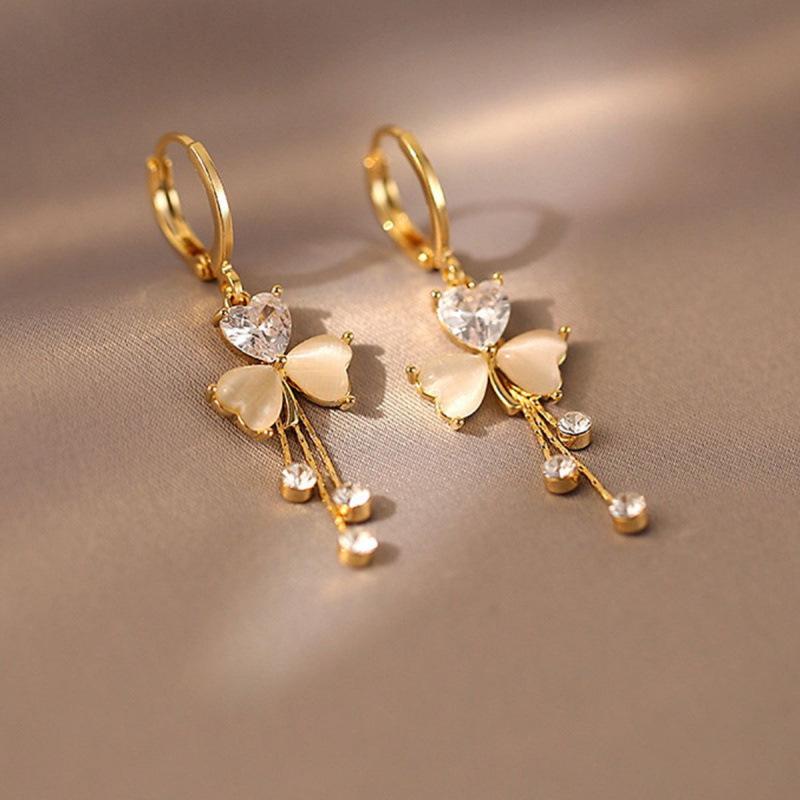 Niche Fashion Clover Tassel Rhinestone Stud Earrings - Versatile High-End Round Face Accessories