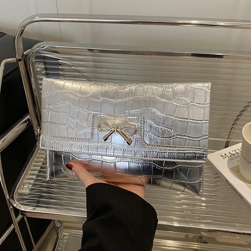 Niche Design Simple Underarm Bag Women's Trendy Fashion Clutch Bag New Beautiful Small Square Bag Change Bag