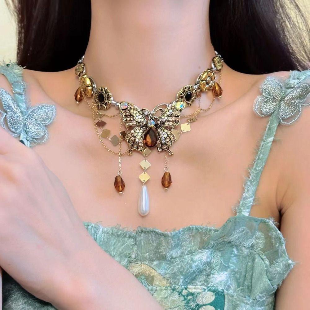 Rhinestone Vintage Zircon Necklace Exaggerated Women's Choker Temperament Butterfly Necklace Daily