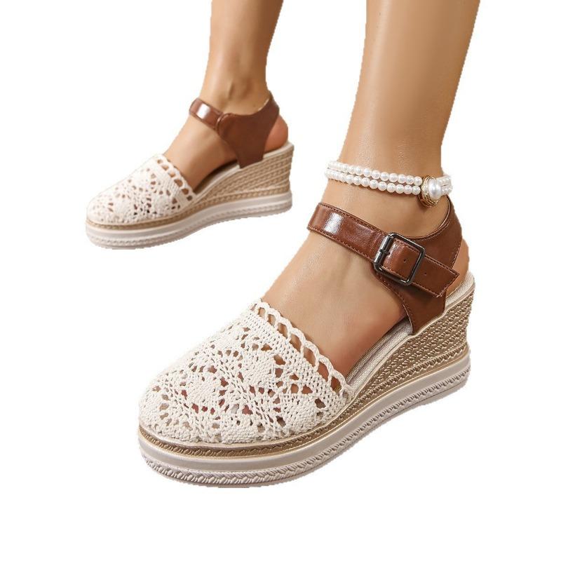Spring and Summer New Bag Head Rear Hollow Hollow Breathable Word Belt Wear Casual Women's Slope Heel Sandals