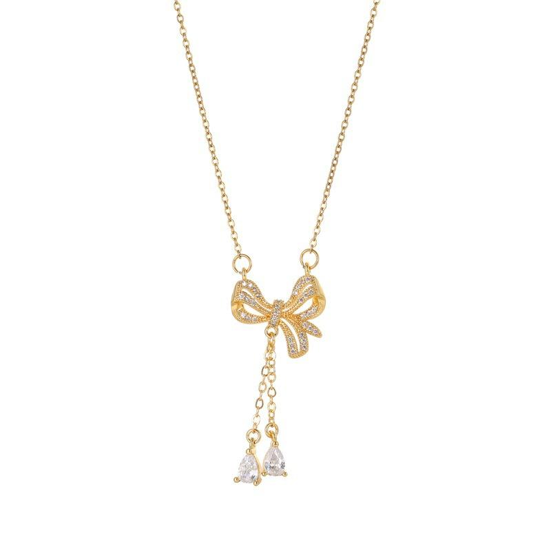 Collana di Lusso in Acciaio al Titanio Quadrifoglio – Elegante, Durevole, Catena Clavicola che non Sbiadisce per Donna