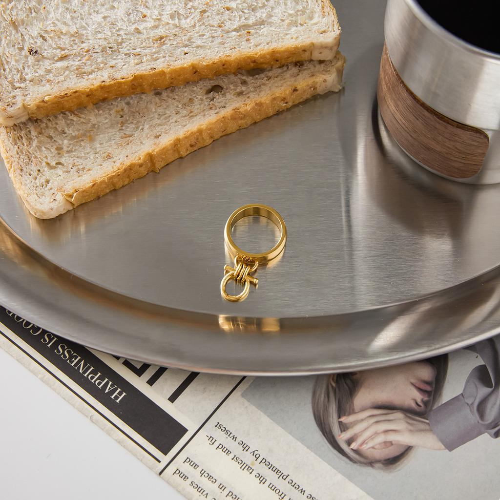 Punk Rock Polished Geometric 18K Gold Plated Rings Waterproof Hypoallergenic Knot Finger Ring Versatile Daily Accessories Bijoux