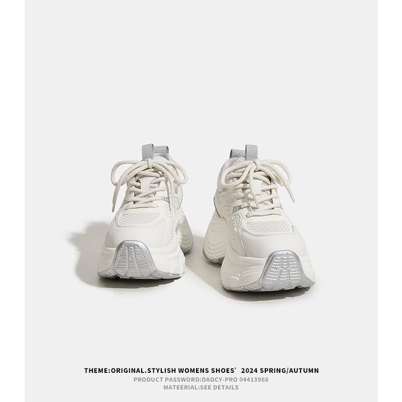 Thick-soled dad shoes for women 2025 spring and autumn new fried street heightening and showing feet Small casual sports shoes are light and not tiri