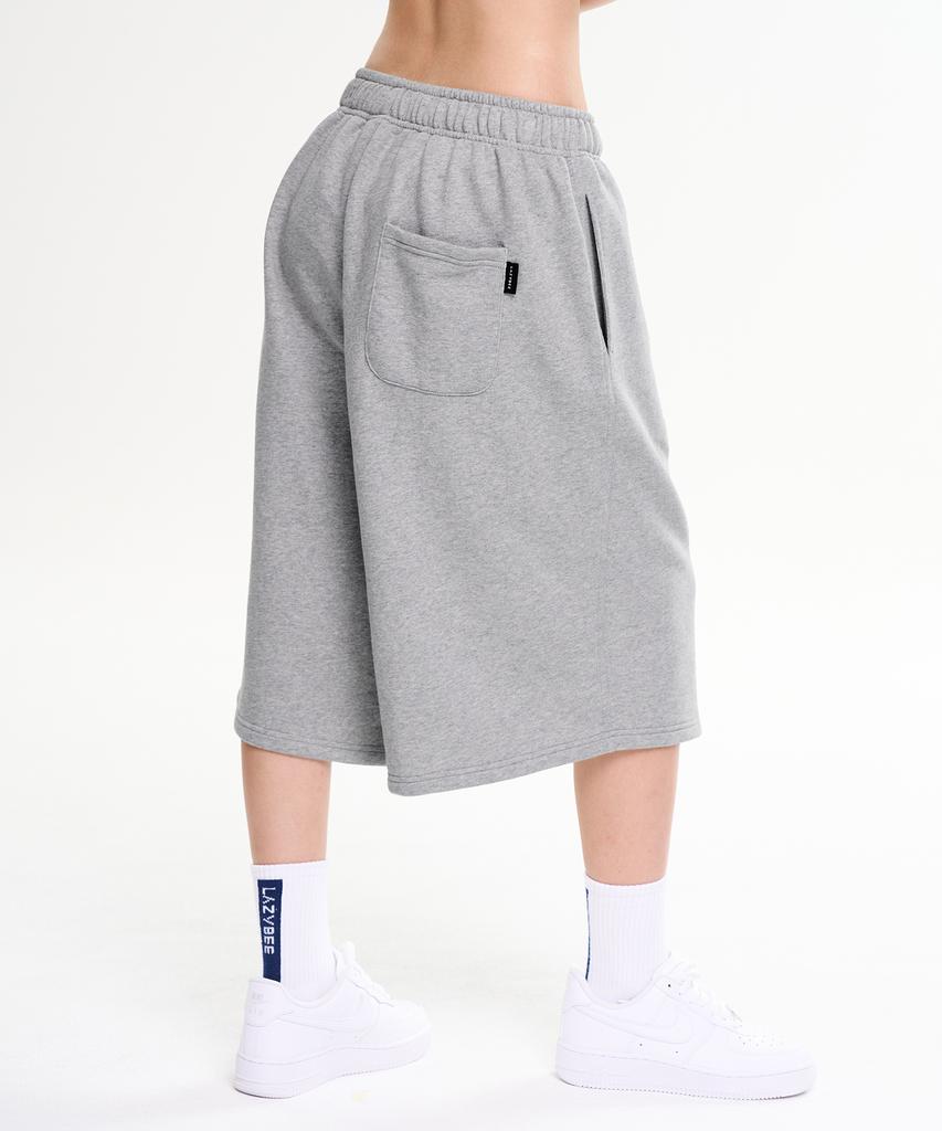 Leijibi Giant Fit Wide Bermuda Sweatpants Big Logo Gym Wear Workout Shorts W (2 Colors)