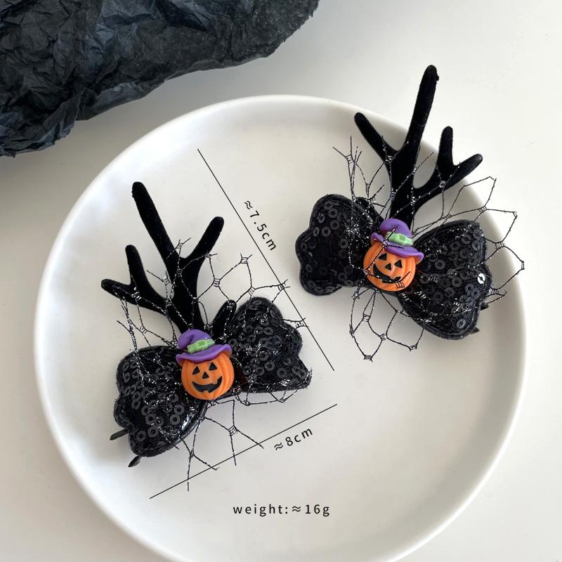 A Pair of Hairs Clips, Halloween Party Funny Ghost Hair Clip Accessories, Pumpkin Bat Skeleton Witch Hairpin Styling Tools