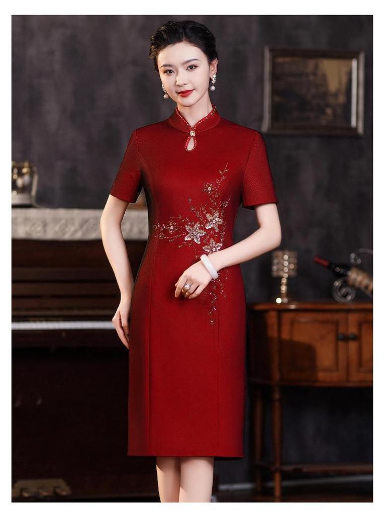 Elegant 2023 Summer Wedding Qipao Dress for Mother of the Bride
