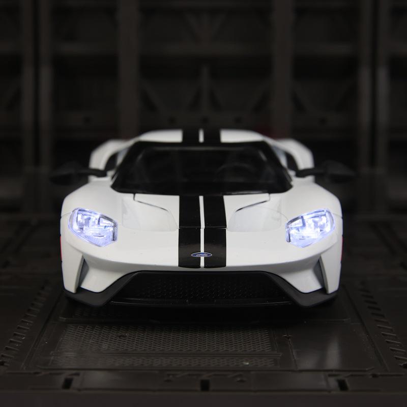 Cezhi CZ241182 GT Supercar Model Toy with Sound, Light & Pull-Back Action