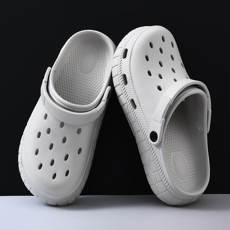 Summer new couples can wear hole shoes versatile casual lightweight thick-soled non-slip wear-resistant beach sandals