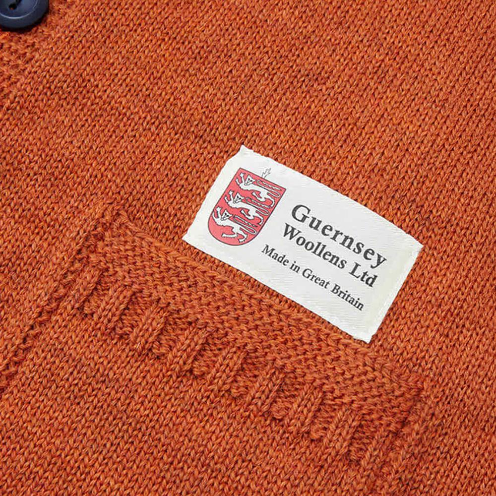 Guernsey Woollens Fischer Ganzkörper-Strickjacke - Gebranntes Orange