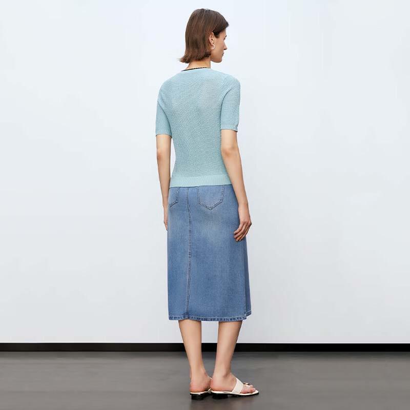 JESSIE Women's V-Neck Short Sleeve Knit Top