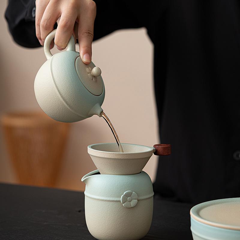 High-end Kung Fu tea set set, new Japanese ceramic minimalist home teapot, teacup, tea ceremony tea set, complete gift box