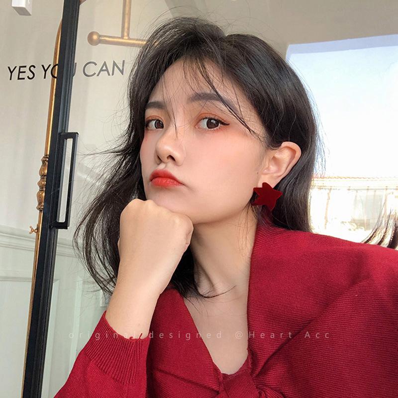 New Fashionable Flocked Earrings, Silver Needle Bow Earrings, High-end Feeling, Niche Red Earrings