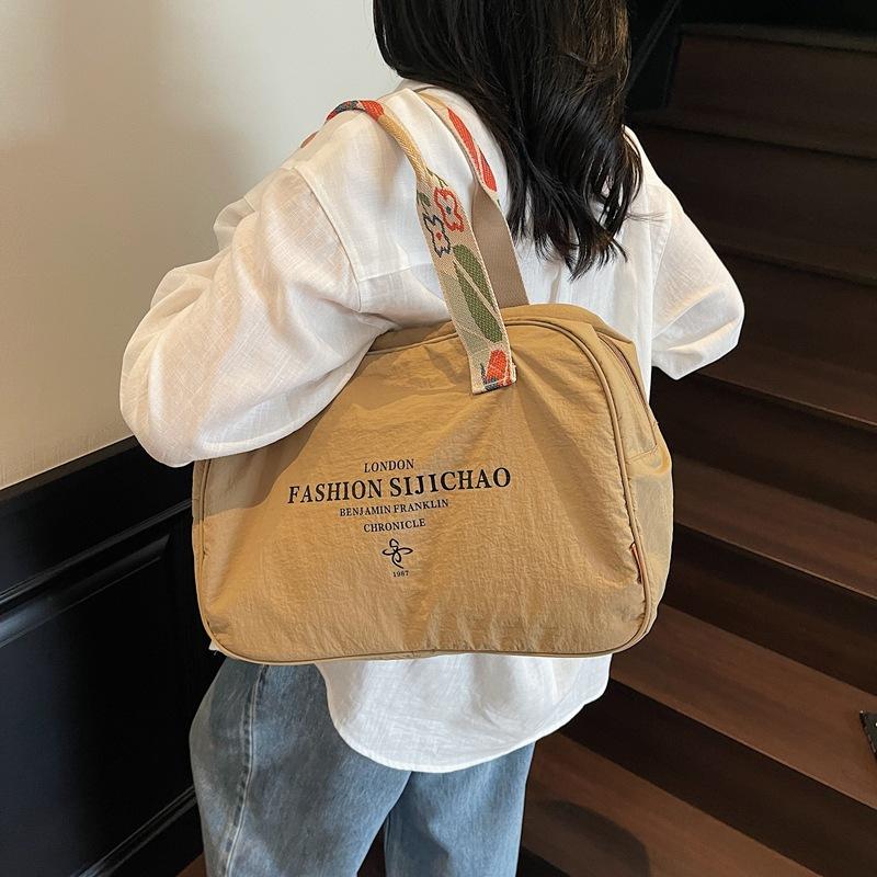 2025 summer new foreign style texture simple large capacity bag fashion trend casual women shoulder tote bag