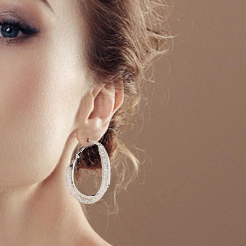 Exquisite Netted Designs Earrings Contemporary Large Hoop Earrings Mesh Detailing Ear Accessory for Trendsetters