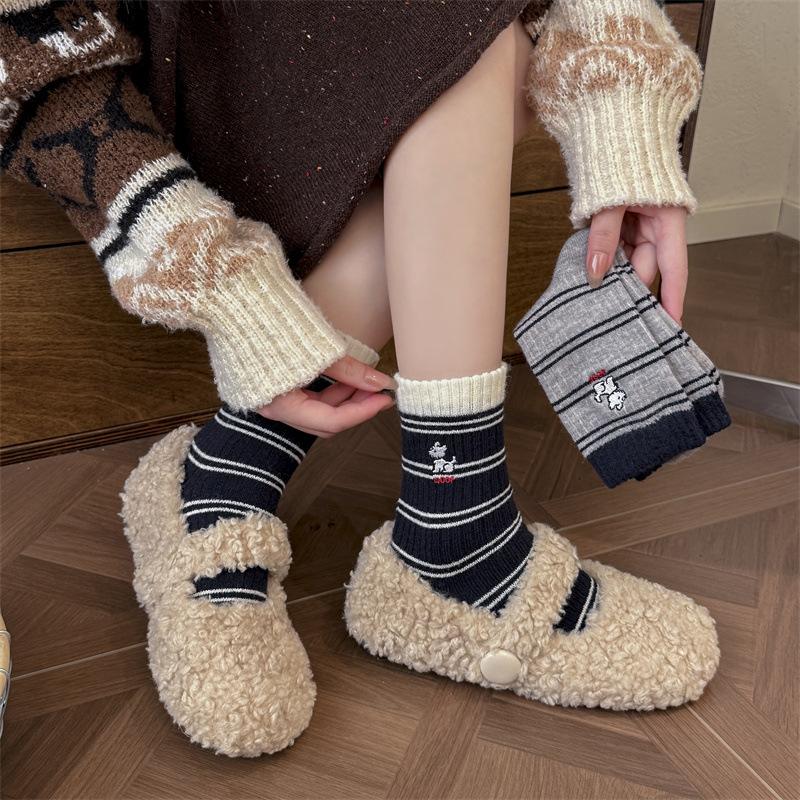 Women's Autumn and Winter Woolen Thickened Warm Striped Embroidered Cartoon Puppy Mid-calf Socks Trendy Pile Socks