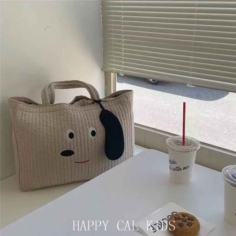 Большая вместительная мультяшная сумка-багаж 2025 новый мешок для хранения одеял большая вместимость мамина сумка женская сумка