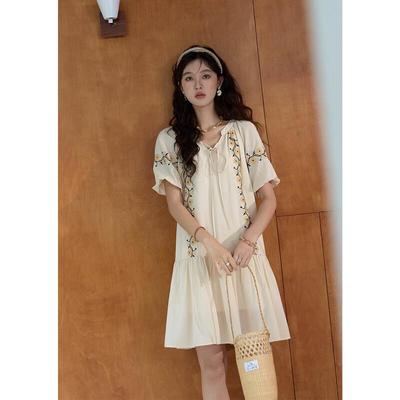 Women's Boho Embroidered V-Neck Vacation Midi Dress