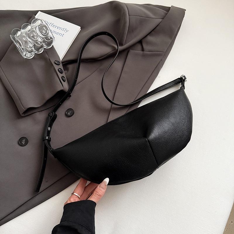 

Dumpling bag casual versatile daily lightweight niche shoulder bag retro fashion large capacity messenger bag