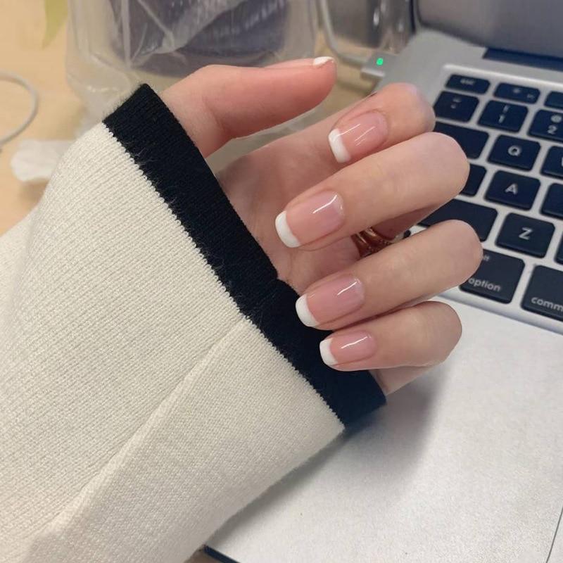 24 Pcs/set Naked Pink French Fake Nails Detachable UV Gel Glue Ultra Thin Coffin False Nails With Adhesive Tape