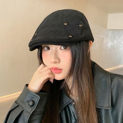 Women Maillard Style Rivet Forward Hat Autumn and Winter Sweet and Cool Positive and Negative Two-watch Newspaper Beret British Retro Beret