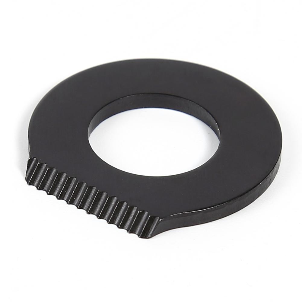 

Скребок для виживання на природі, кемпінгу, з нержавіючої сталі, кресало для розпалювання вогню, багатофункціональний кремінь-скребок, портативний для кемпінгу, піших походів чорний