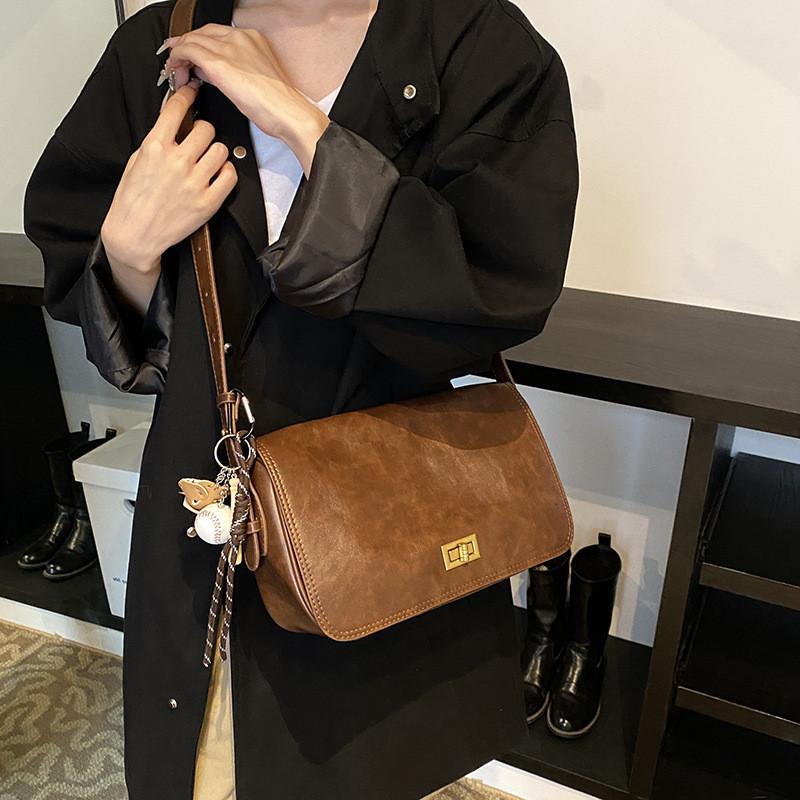 Chic Retro Lightweight Luxurious Small Square Shoulder Bag For Women In 2024