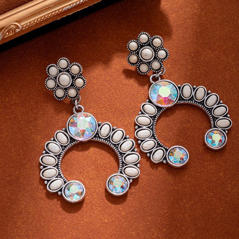 Vintage Literary And Artistic Hollow Turquoise Flower Earrings, High-End Ethnic Style Earrings, Female Bohemian Style Ear Jewelry