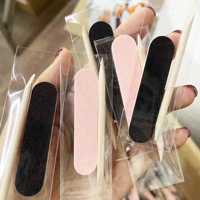 50ks Jednorázová sada péče o čištění nehtů Mini tyčinky na pilníky na nehty Přenosný pilník na nehty Příslušenství na manikúru