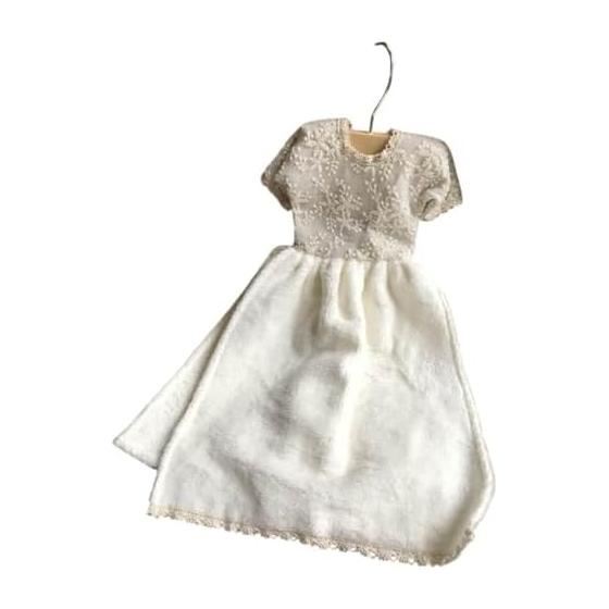 Vivienne Dress Towel 27x39cm Beige Cotton Flora Series Lace Embroidery Hand Towel WK0226J2