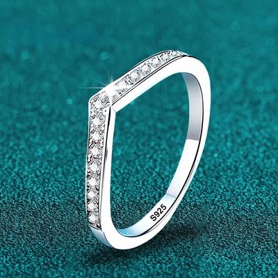 Pierścionek NeeTim Moissanite 925 Srebro Sterlingowe z Białym Złotem Pełny Diamentowy Pasek Zaręczynowy Ślubny Obrączki Ślubne dla Kobiet