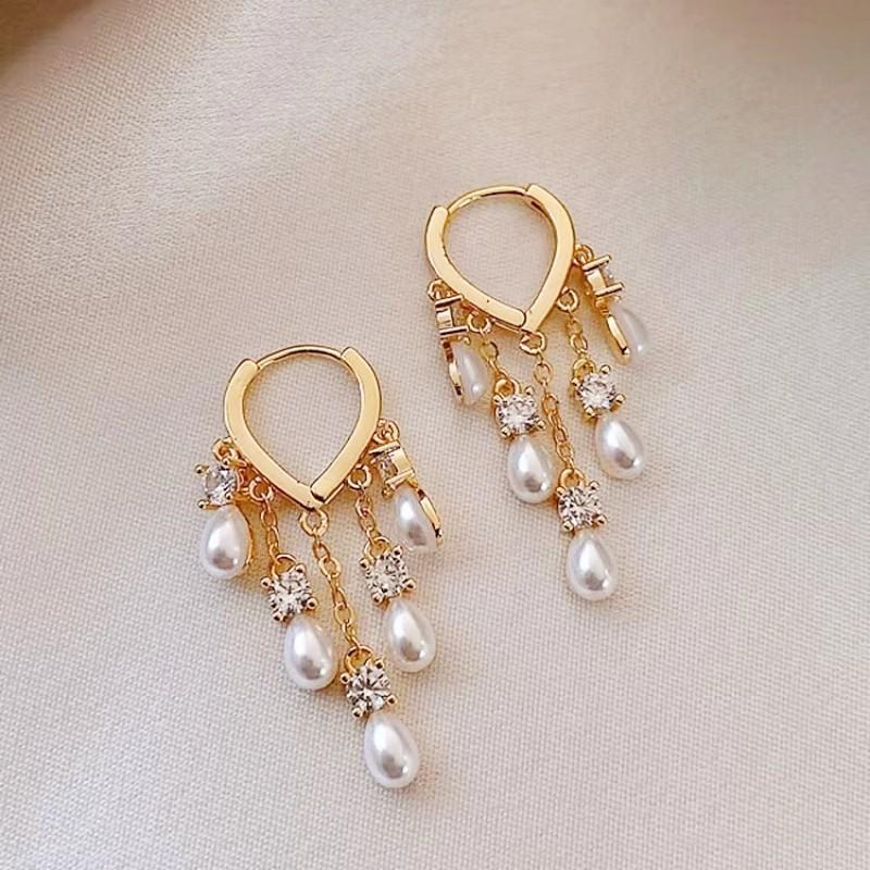 Neuer Modetrend, einzigartiges Design, elegante, zarte, leichte Luxus-Perlenquastenohrringe, hochwertiger Schmuck, Partygeschenke für Frauen