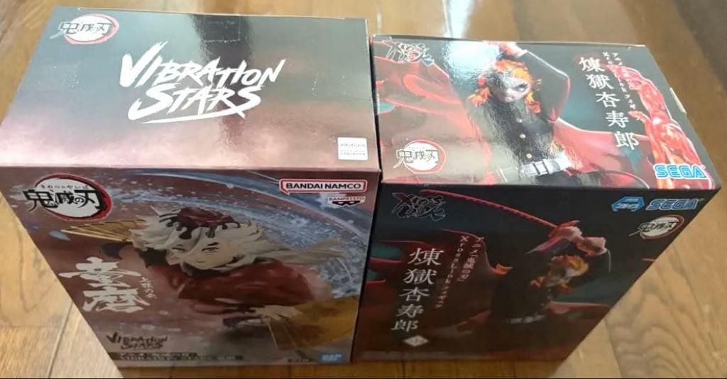 [USED] Demon Slayer: Kimetsu No Yaiba Rengoku Kyojuro & Douma Figures