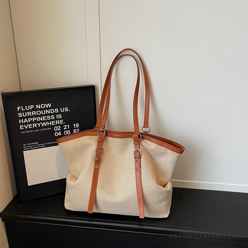 Large Capacity Tote Bag Fashionable Urban Minimalist Style Underarm Single Shoulder Bag for Commuting Bag Casual Shoulder Bag