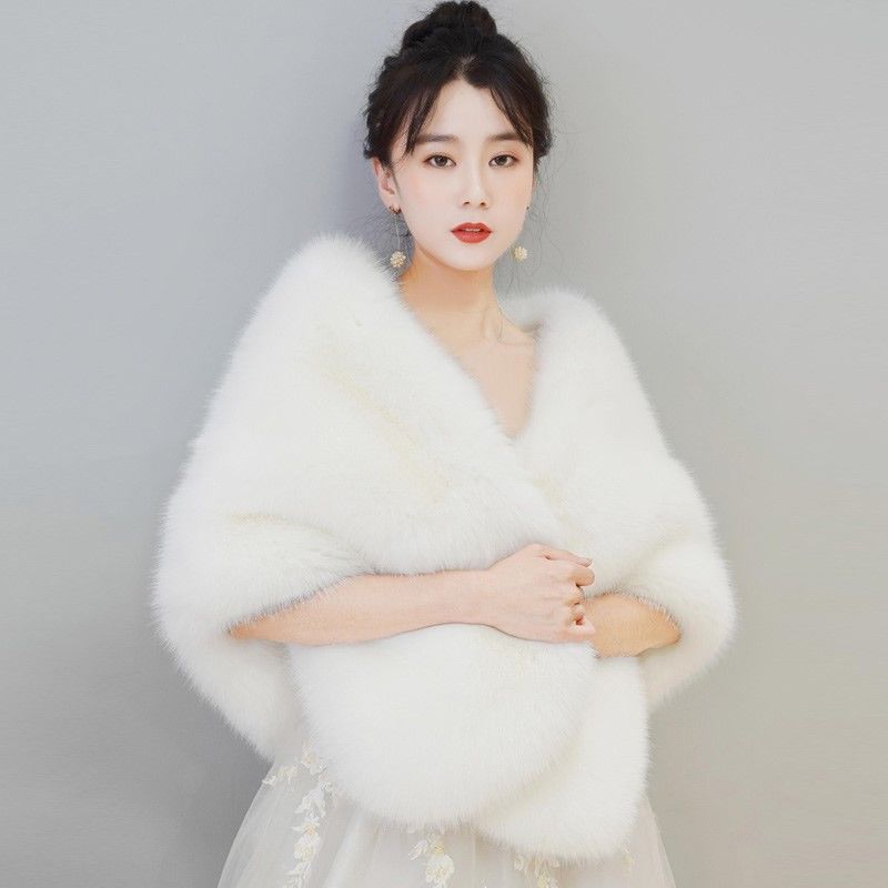 Svatební svatební šátek Dámské doplňky Imitace zvířecích chlupů Módní šaty Cheongsam s šátkem