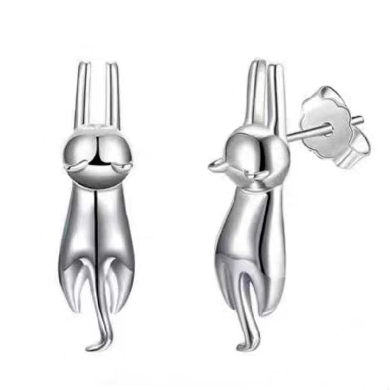 Korean Cute Kitten Stud Earrings for Women - Fashionable, Simple & Smooth Cat Jewelry