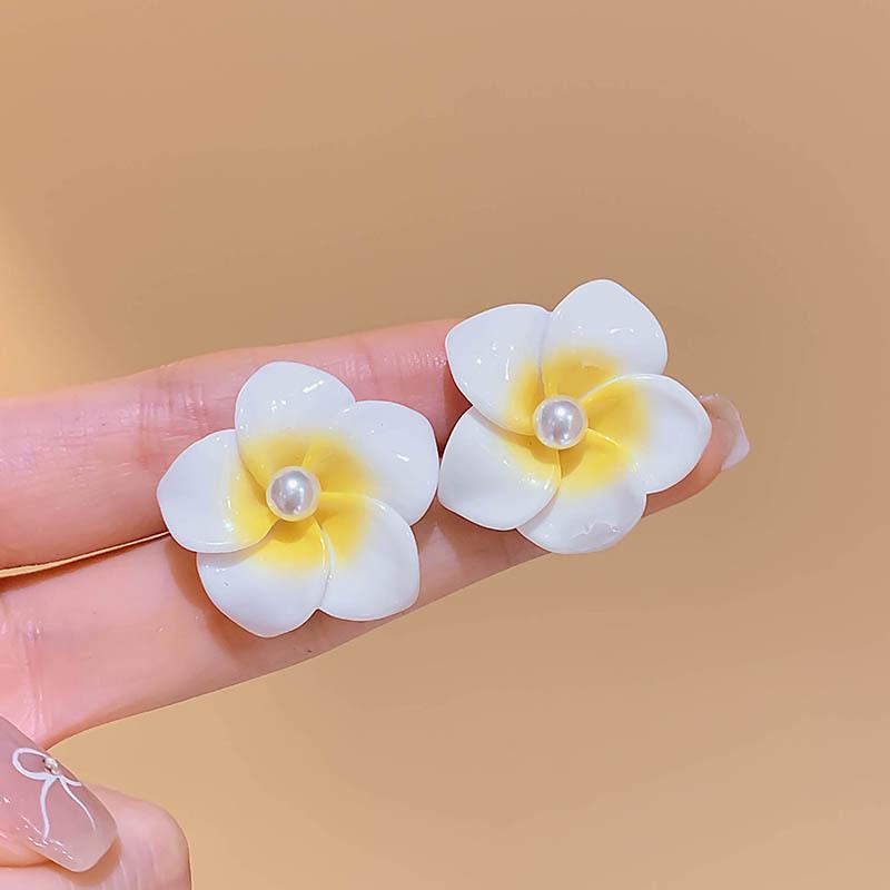 Dopamine Rose Pink Earrings: High-End 2024 Niche Design, Celebrity-Style Light Luxury for Women