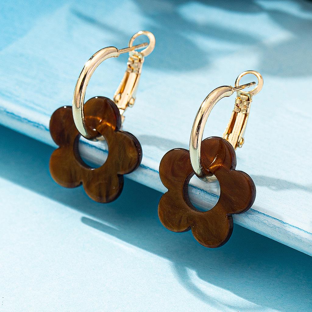 Fashion Exaggerated Flower Earrings Women'S Niche Design Sense Color Temperament Elegant Versatile Earrings