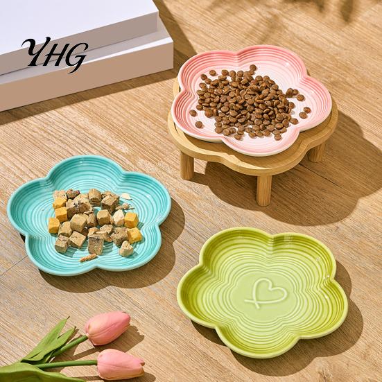 Anti-spill Cat Bowl Elevated Ceramic Pet with Raised Stand, Flower Shape Whisker Friendly Food Stand Feeding Plate for Neck Protection,