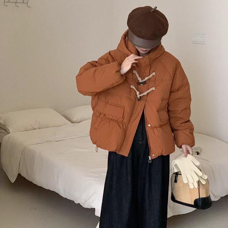 Short hooded down jacket women's 2024 winter fashion sweet barrel buckle thickened white duck down bread jacket tide