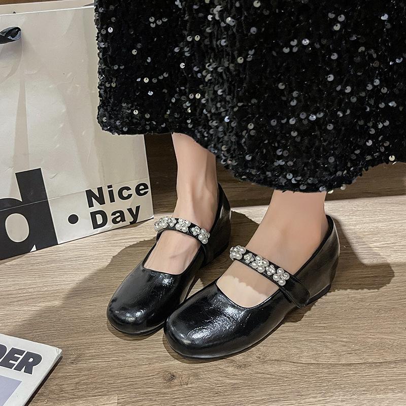 Square Head Silver Mary Jane Shoes Women's Summer Skirt Temperament Versatile Small Leather Shoes Flat Bottom Shallow Mouth Single Shoes Doudou Shoes