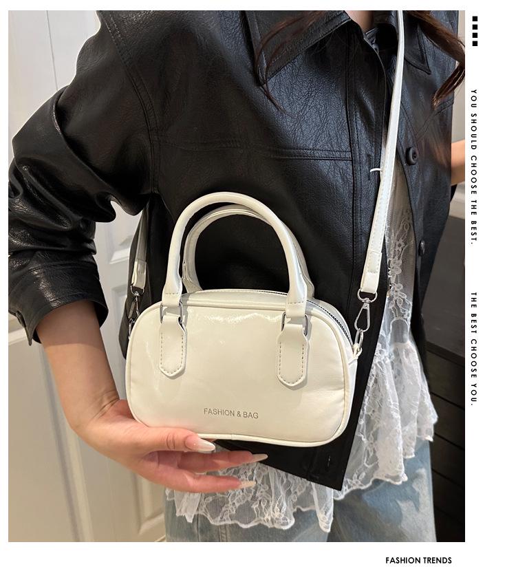 2025 Pearl Bow Trendy Crossbody & Shoulder Handbag