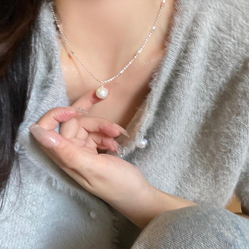 Baroque Pearl Pendant Necklace Female Simple Exquisite Atmosphere Fashion Elegant Temperament Versatile Neck Chain Collarbone Chain