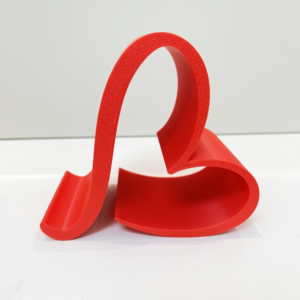 Aesthetic Heart Shaped Phone Stand Anti-slip Girl Desk Lazy Bracket  Desk Tablet Phone